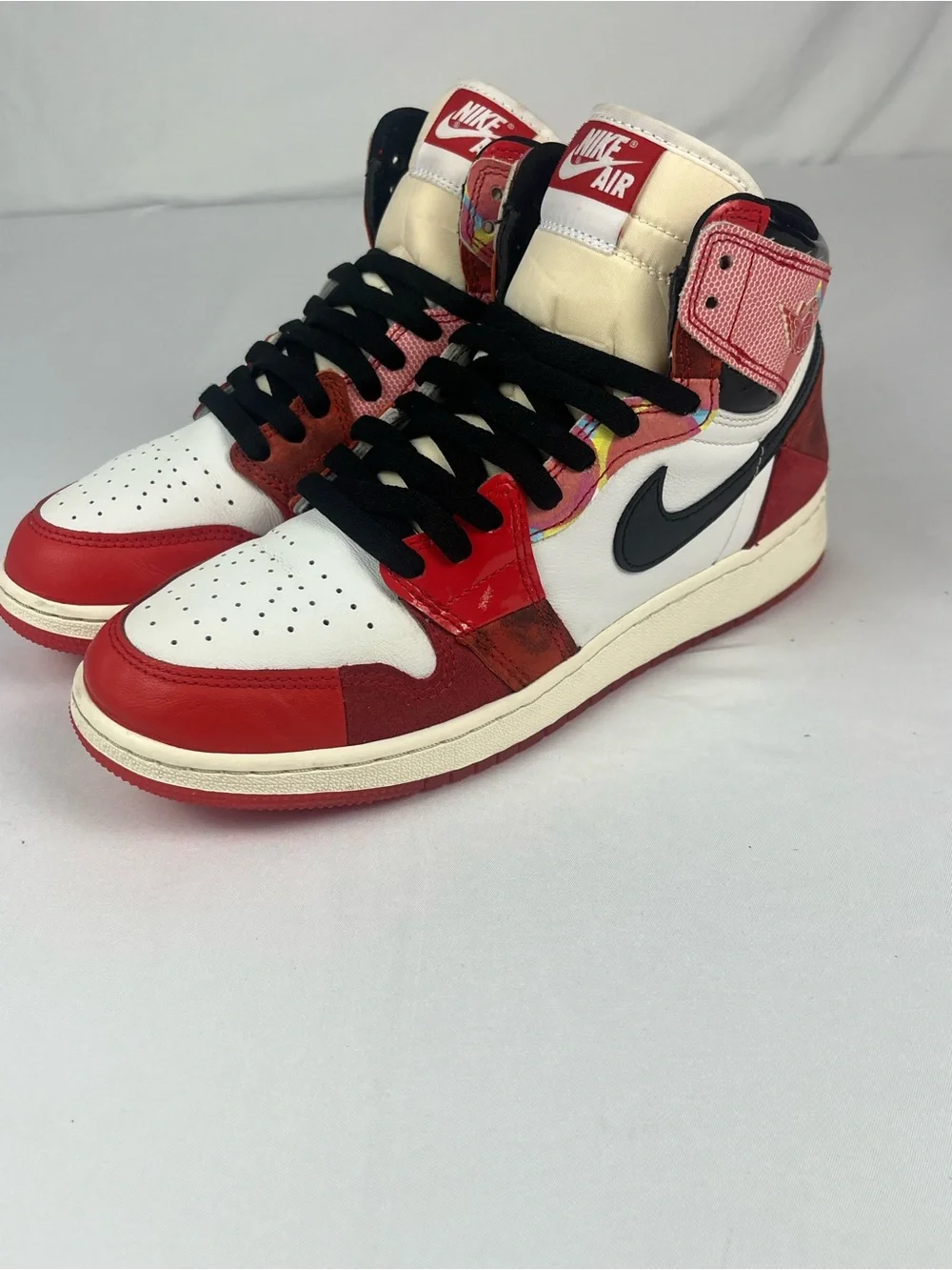 Nike Air Jordan 1 High Boys Size 7Y Red White Black Multicolor Sneakers